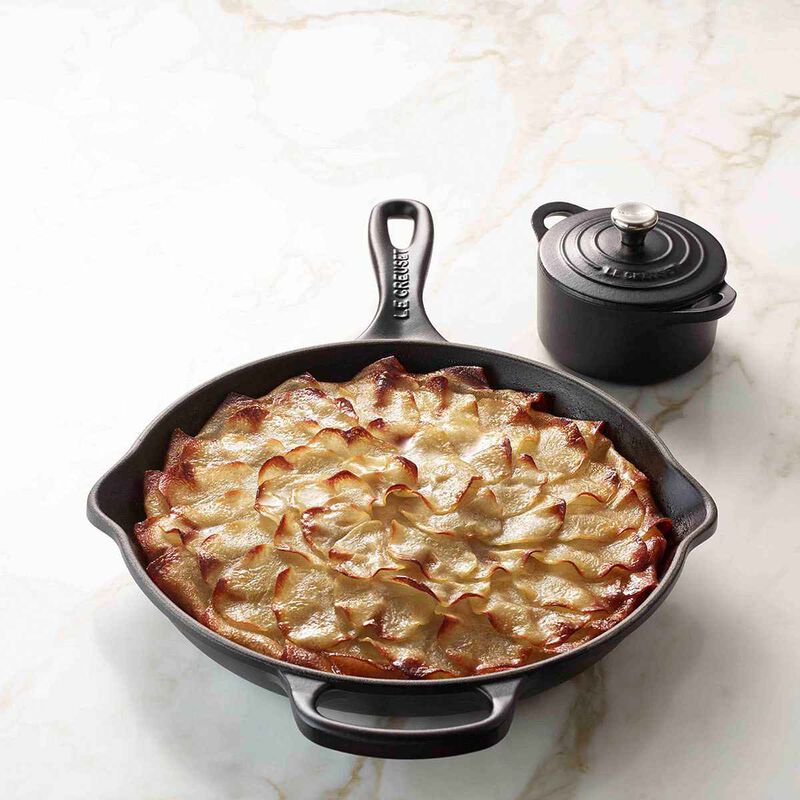 Le Creuset Signature Cast Iron Round Skillet 20cm image number 8